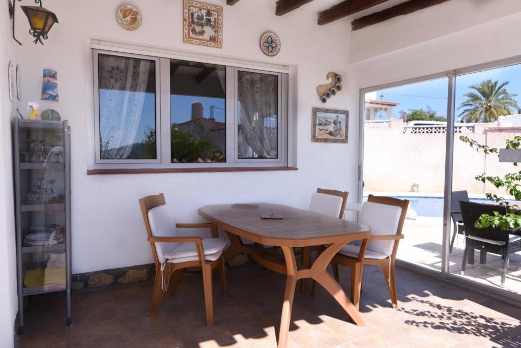 Casa Coral Spaniahome ลาลฟาส เดล ปี ภายนอก รูปภาพ